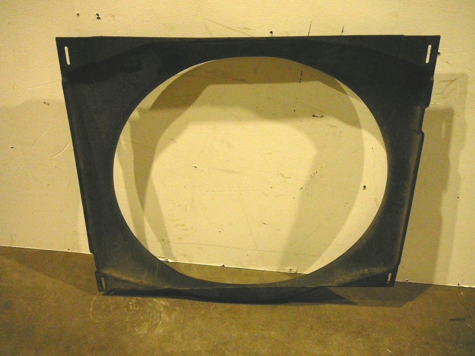 FREIGHTLINER RADIATOR FAN SHROUD 0516254000 REV D, I.D.321/4" eBay
