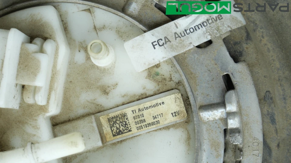 2016-2018 FIAT 500X FUEL GAS TANK RESERVOIR OEM - Image 3 of 4