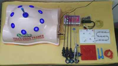 Laparoscopic Simulator Endotrainer Full Body Shape with 5 basic instruments