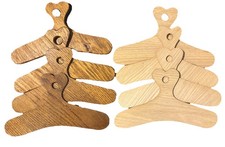 VTG Set Of 8 Hand Cut Heart Wooden Hanger Peg Rack Farmhouse Folk Art