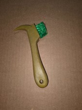 Green Hoof Pick