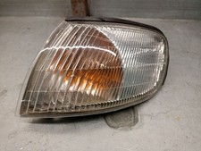 261351N025 RÜCKLEUCHTE AUßEN LINKS / 5275888 FÜR NISSAN ALMERA I HATCHBACK N15