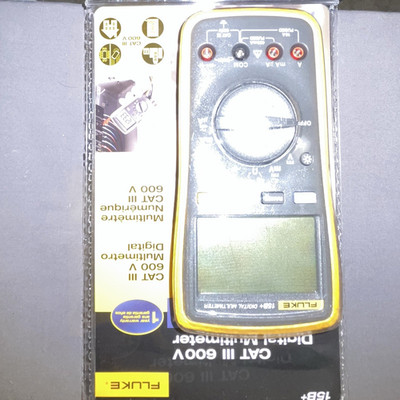 Fluke 15B+ Handheld Digital Multimeter CAT III 600V 4000-Count Data Hold