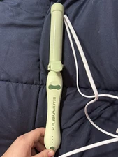 Beachwaver Co S1 Rotating Curling Iron - White