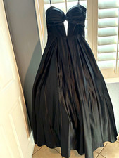 Windsor Gracelyn Black Satin Corset A-Line Gown Prom Formal Dress Size M/L
