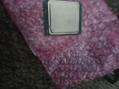 Intel Xeon E5-2650 V2 8 Core 2.6 GHz Processor - Picture 2 of 5