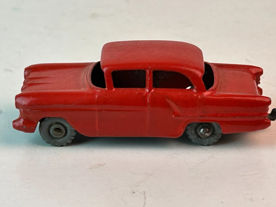 Matchbox Grey Wheel No. 45 Vauxhall Victor, Red Repaint #2 - Image 4 of 4