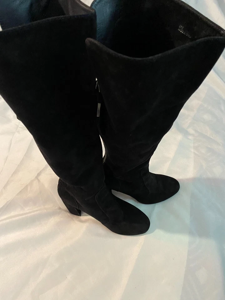 Ivanka Trump Black Suede Over the Knee Boot. Inside black zipper - Image 4 of 4