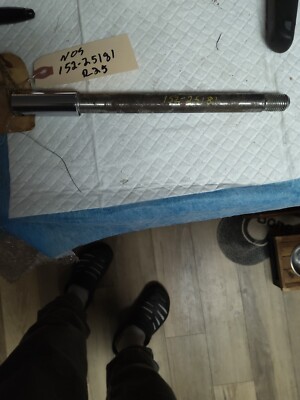 1965 Yamaha Yds3c/R3/Oem Front Axle 152-25181-00-00  R25