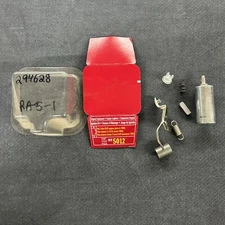 Briggs & Stratton Engine Ignition Breaker Points & Condensor 294628 NOS