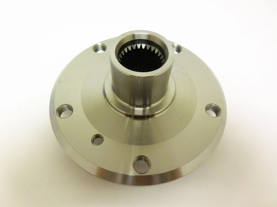 Rear Left & Right Wheel Hub & Bearing Set For  BMW 318 / 323 / 325 / 328 - Image 3 of 4