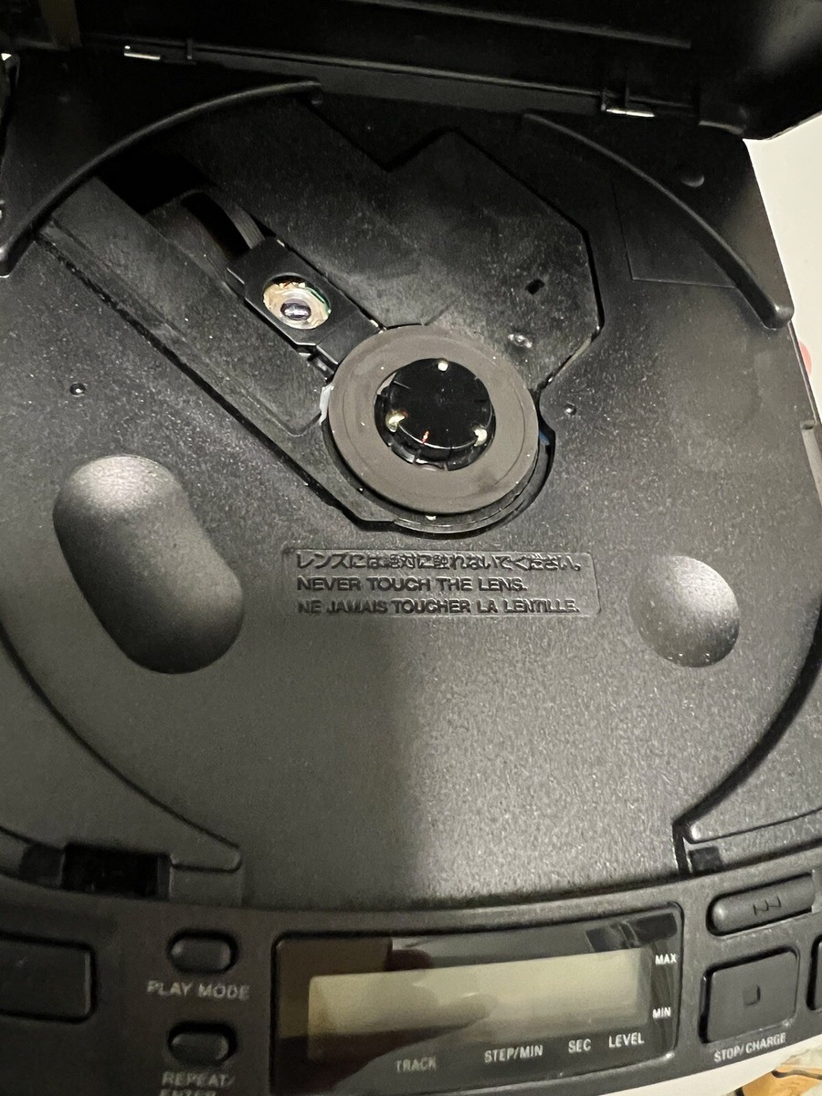 AS IS / Read Description: Sony Discman D-101 CD Compact