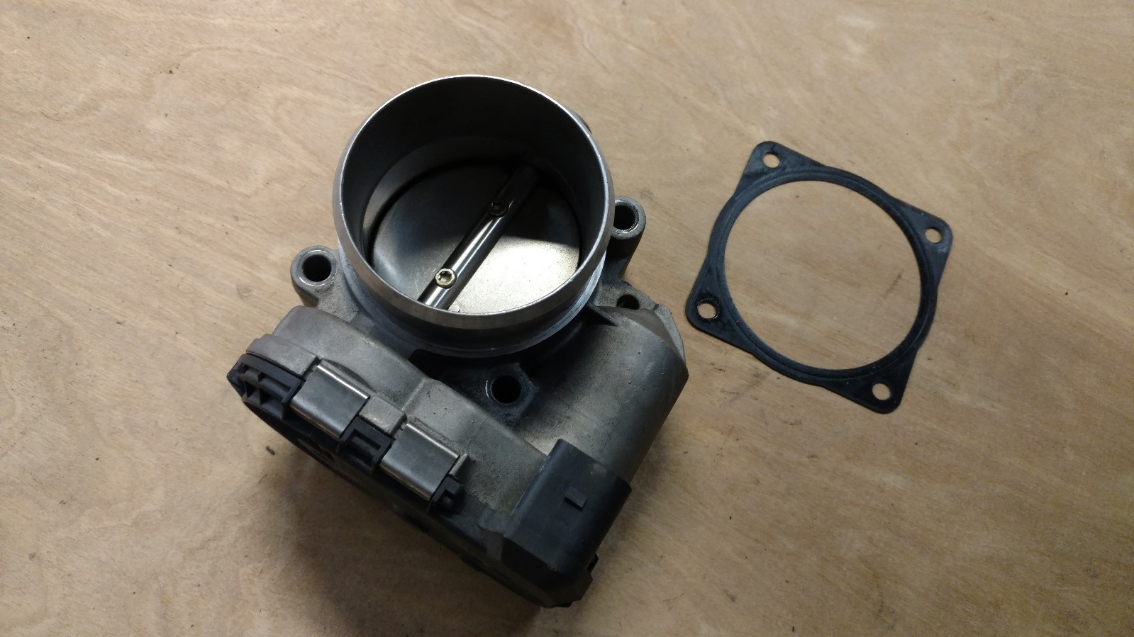 LAMBORGHINI MURCIELAGO LP640 THROTTLE BODY VALVE HOUSING OEM 07M133062