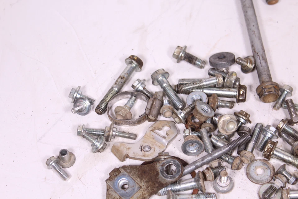 Husqvarna Te 511 2011 kit de pernos y herrajes de chasis/tuercas de marco arandelas tornillos Foto 2 de 4