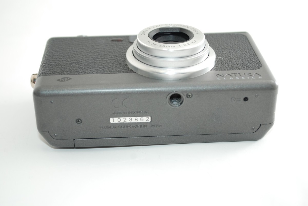 PRICE DOWN-Fujifilm NATURA Classica Point & Shoot Camera