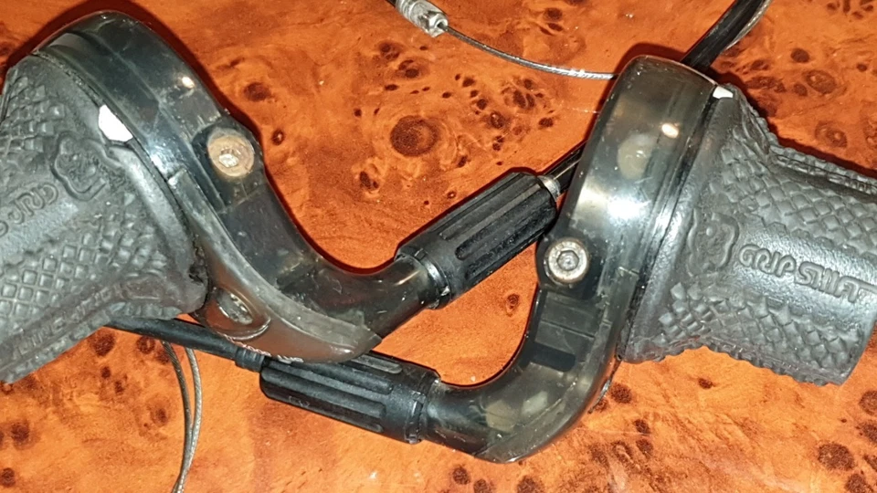 1 Satz GripShift Xray SRT800X Retro Vintage RAR Transparent Drehgriff 90s kult - Bild 3 von 4