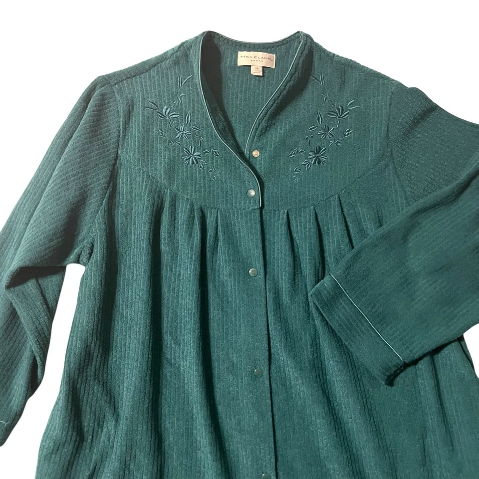 Bata Miss Elaine 2X Verde Esmeralda Cepillado Espalda Terry Corto Plumero a Presión Acogedora Cálida Foto 2 de 4