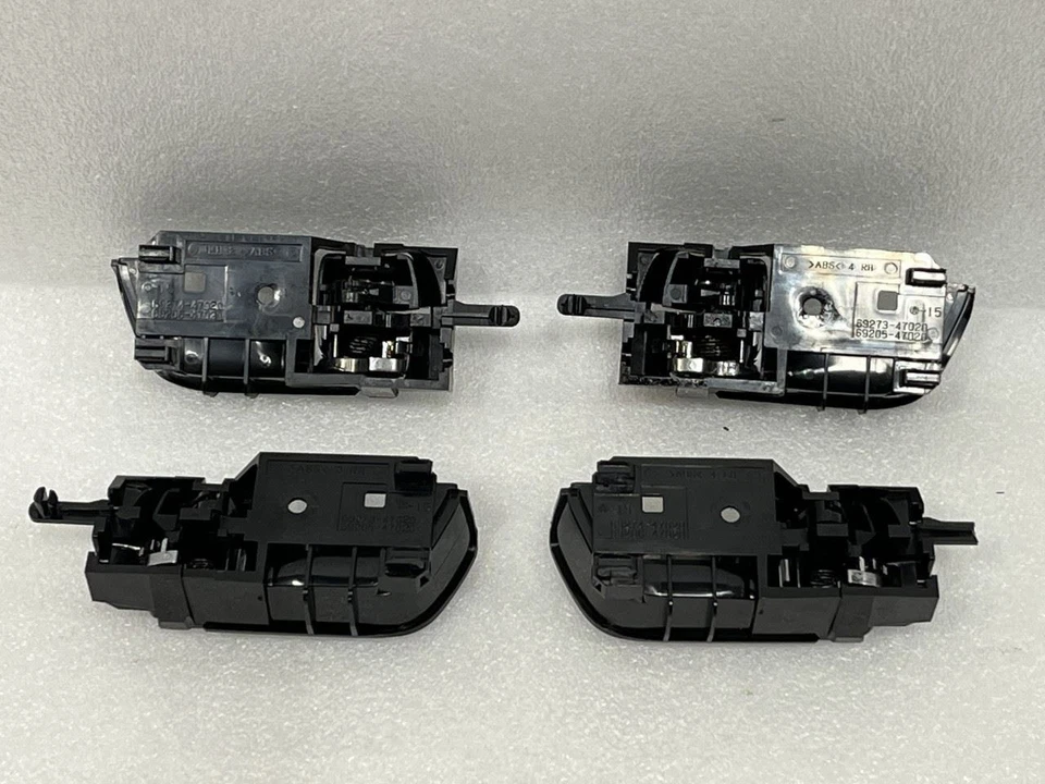 Toyota Prius 2004 2005 2006 2007 2008 2009 manijas interiores de las puertas delanteras y traseras Foto 2 de 4