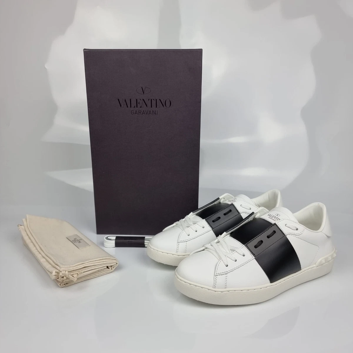 Valentino Garavani Open White And Black |