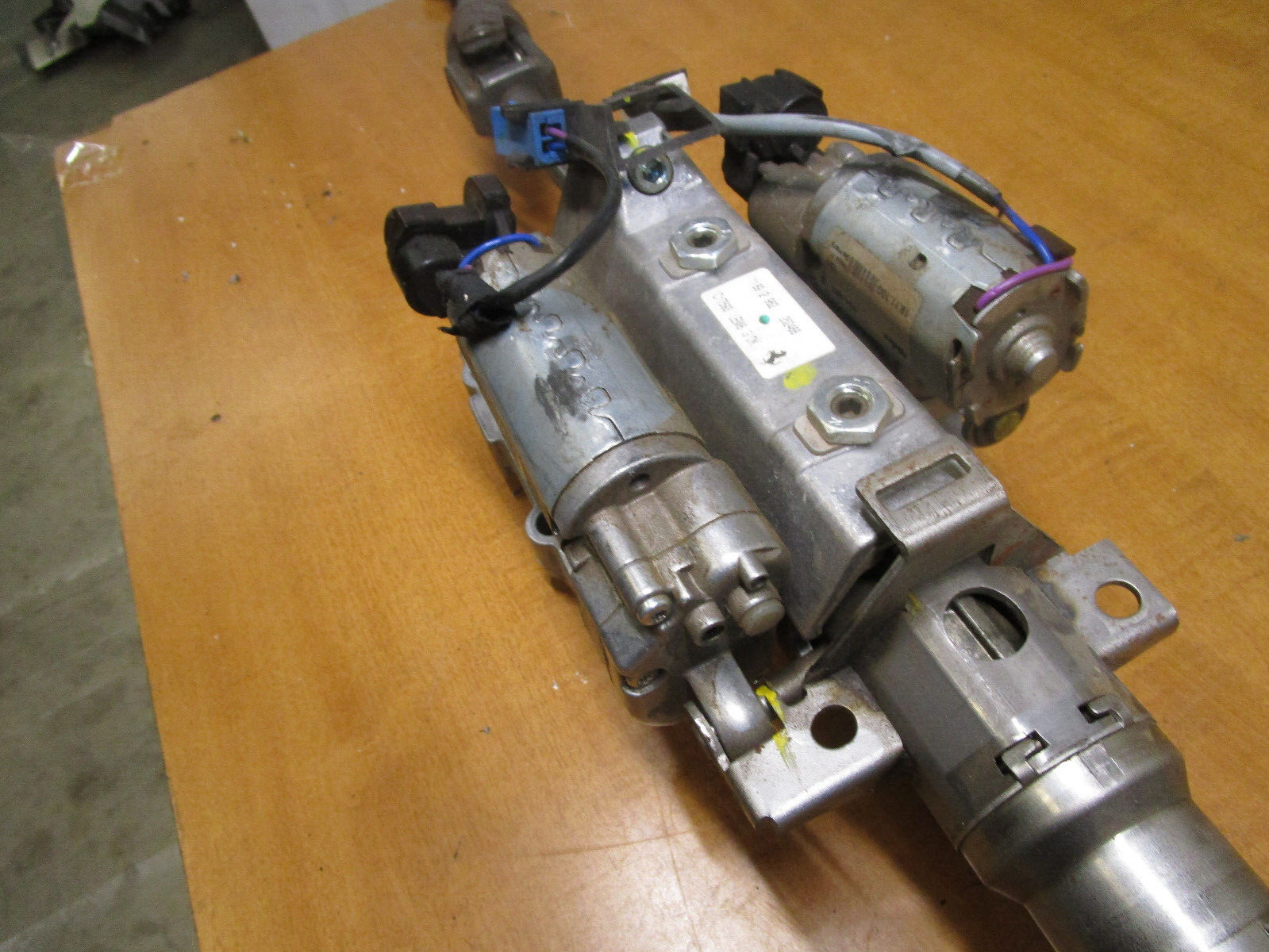 Ferrari 458 -Electric  Steering Column (Damage) - P/N 252488