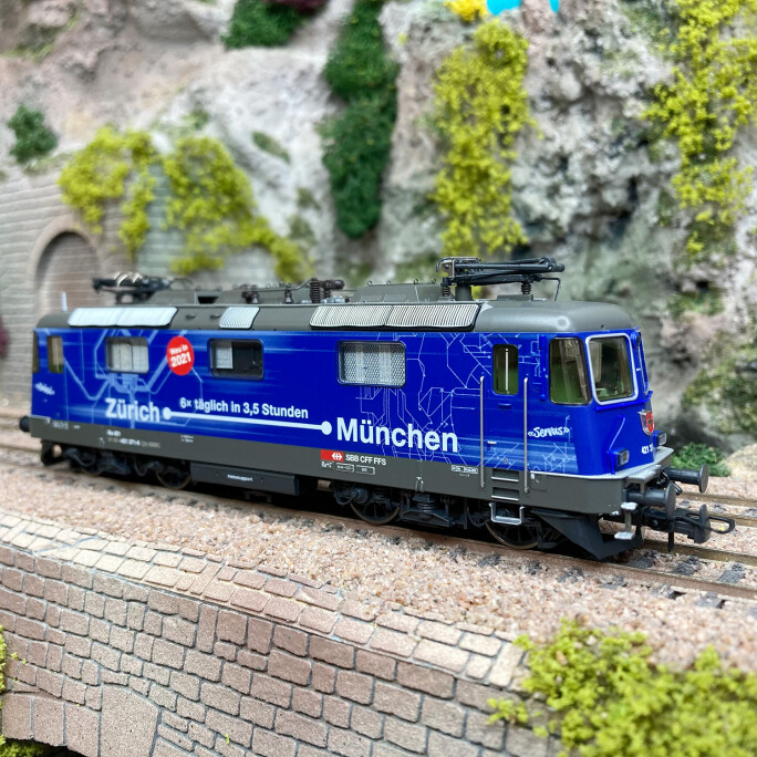 Locomotive électrique Re 421 371-6 CFF Ep VI digital sonore - ROCO 71413 - HO 1/87