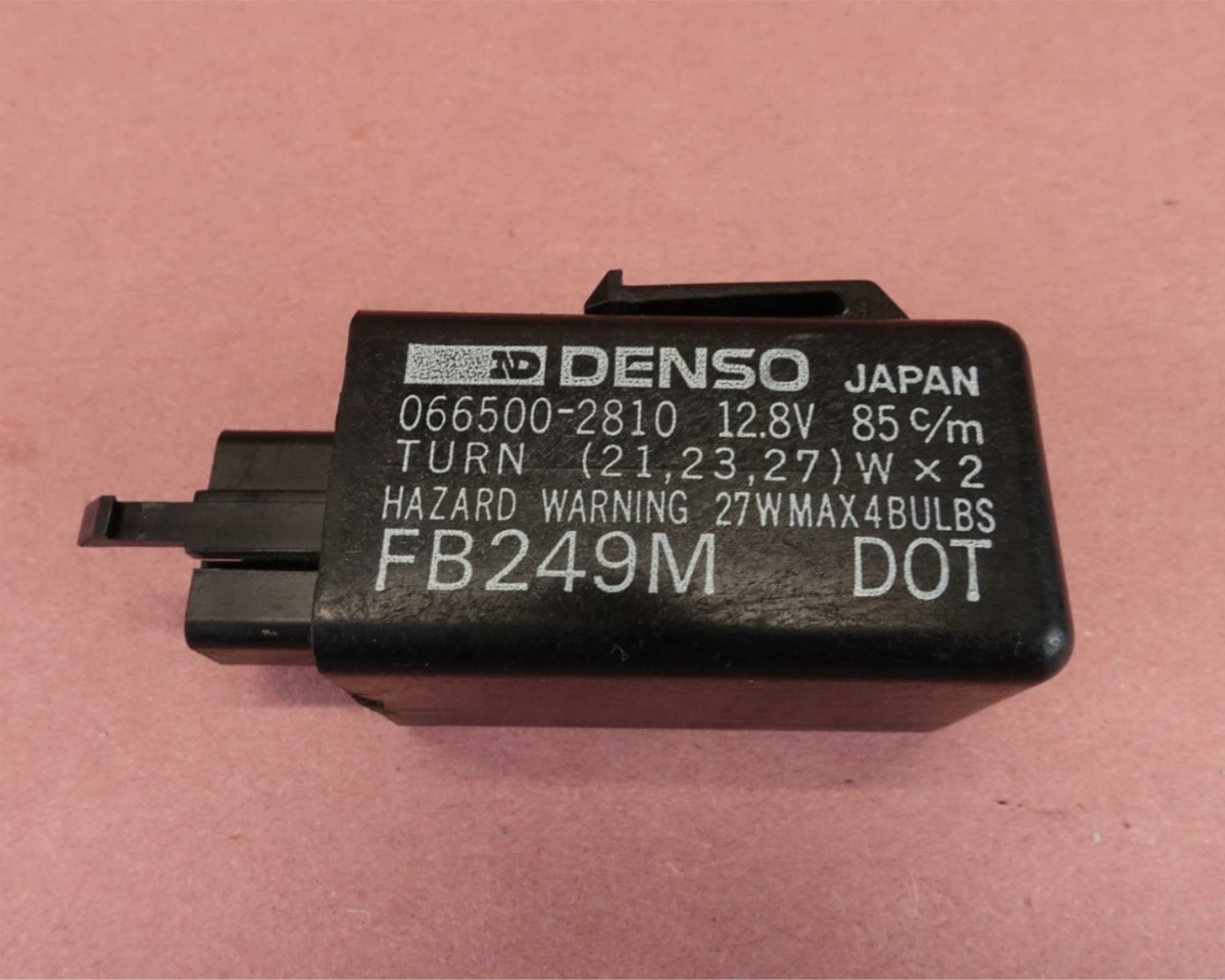 ネコ400 2008-2009 Kawasaki Concourus 14 ZG1400 Turn Signal Flasher