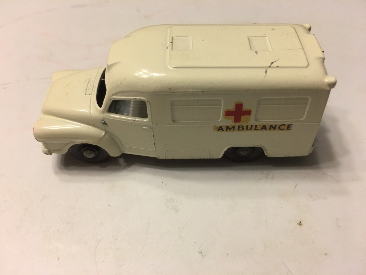 VINTAGE LESNEY Matchbox 14 Lomas Ambulance Black Wheels 1962