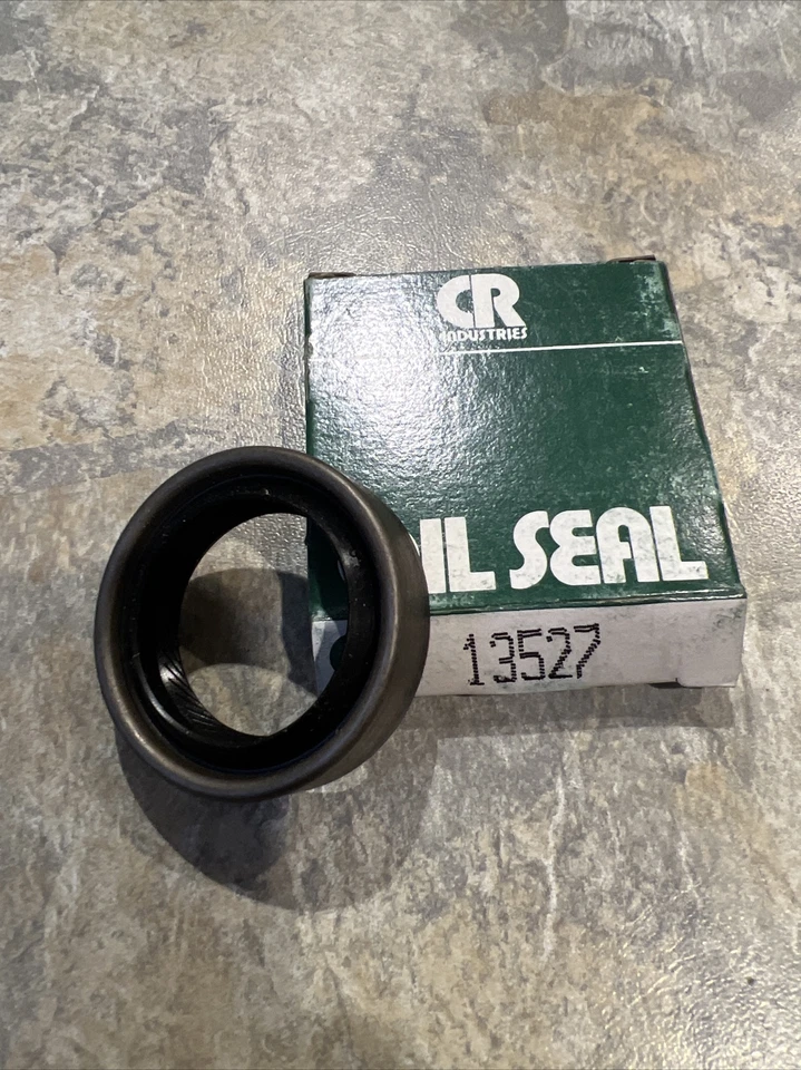 Sello CR 13527 para Mazda B2600 1987-1993 sello de rueda interior delantero 1992 1991 1989 Foto 3 de 4