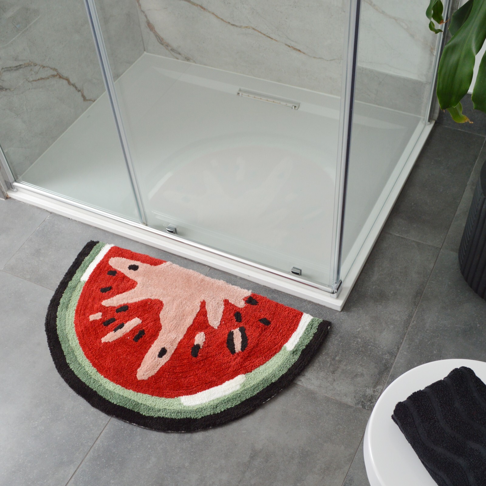 Mooky Mats Bath Mat - Watermelon Slice Design - Non Slip - 50 x 80cm - Image 2