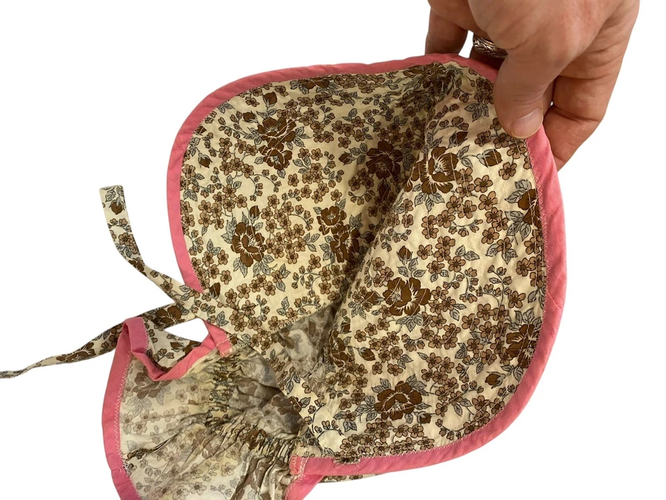 Vintage Handmade Womens Bonnet Floral Prairie Cottagecore Grannycore Theatre - Image 2 of 3