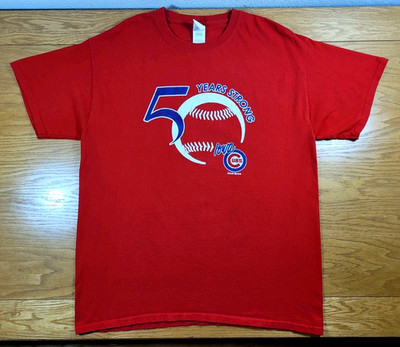 Iowa Cubs T-shirt Men's Large Red Adult Minor League - SOLD AS IS, (Tiny Hole)