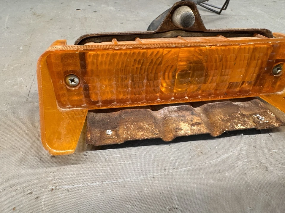 Chevy Impala Belair Caprice 1969 luz de giro parachoques estacionamiento luz lente Foto 2 de 4