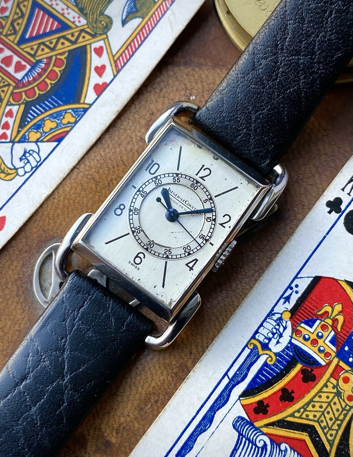 Jaeger LeCoultre — 1933 Jaeger-LeCoultre Uniplan Steel central seconds Rectangular watch, cal 438