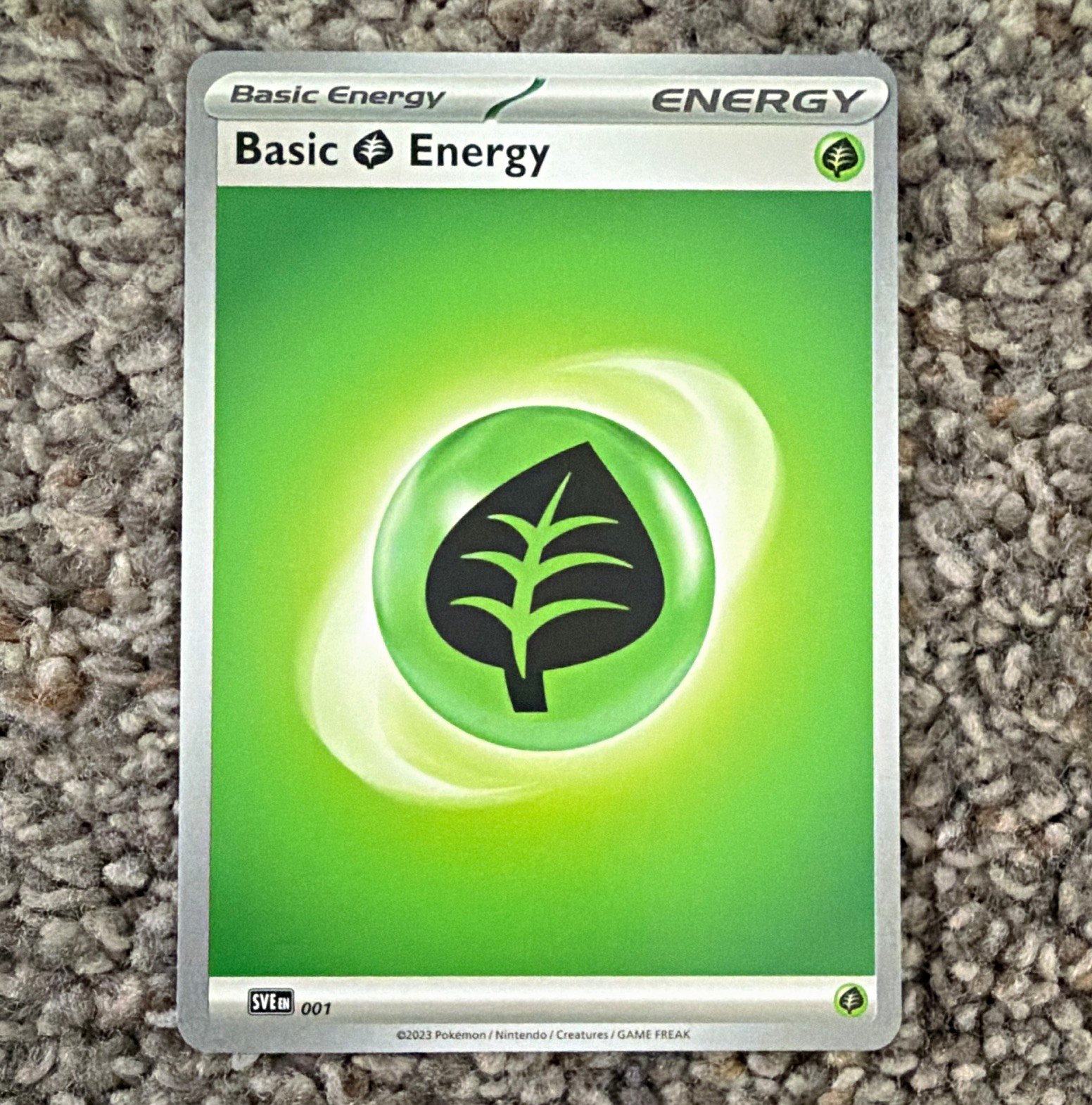 Nintendo Pokemon TCG Basic Grass Energy Basic Energy Regular EN SVE 001 2023