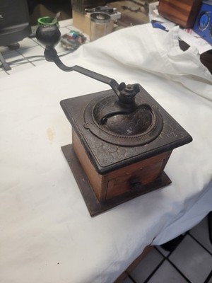 Vintage Cast Iron & Wood Hand Cranked Coffee Grinder With Drawer NICE! COMPLETE