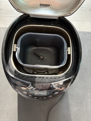 Breadman Pro ( Includes Basket & All Parts )