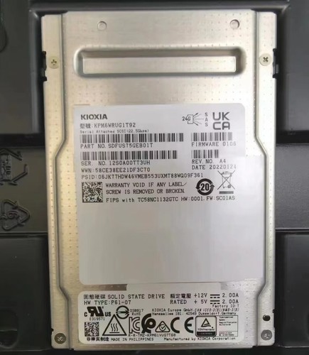 KIOXIA PM6 1.92TB server SSD SAS PM6 Solid State Drive KPM6WRUG1T92 2.5" New - 第 1/3 張圖片