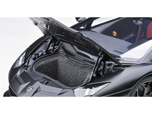 1/18 Lamborghini Aventador SVJ (Nero Nemesis mattschwarz) Modell von Autoart 79219 - Bild 8 von 10