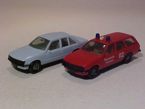 Lot 2 Opel Rekord Berlina 2 0 E Fire Van 1978 Herpa H0 1 87 Plastic Mint Loose Ebay
