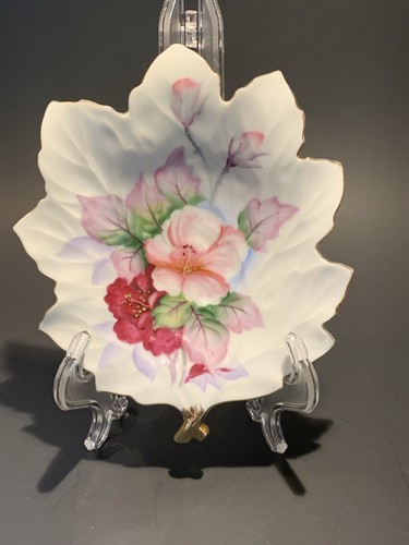 Vintage Rossetti Hand Painted Porcelain Flowers on Leaf Shaped Dish Gold Trim - Picture 2 of 6