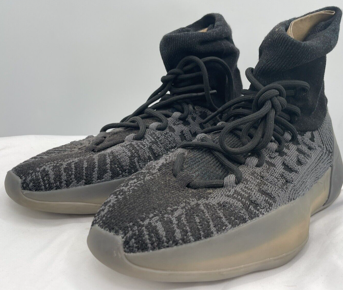 100% Authentic Adidas Men's Yeezy Basketball Knit Slate Blue Size