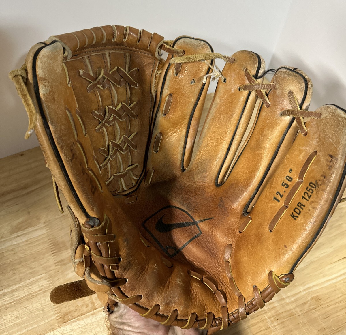 Nike Diamond Ready KDR 1250 12.50” RHT Youth Baseball Mitt
