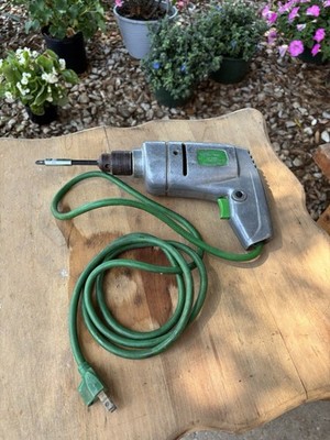 SKIL 731 Heavy Duty Drill/Driver Silver Green 115V 3/8'' Keyed Chuck Corded