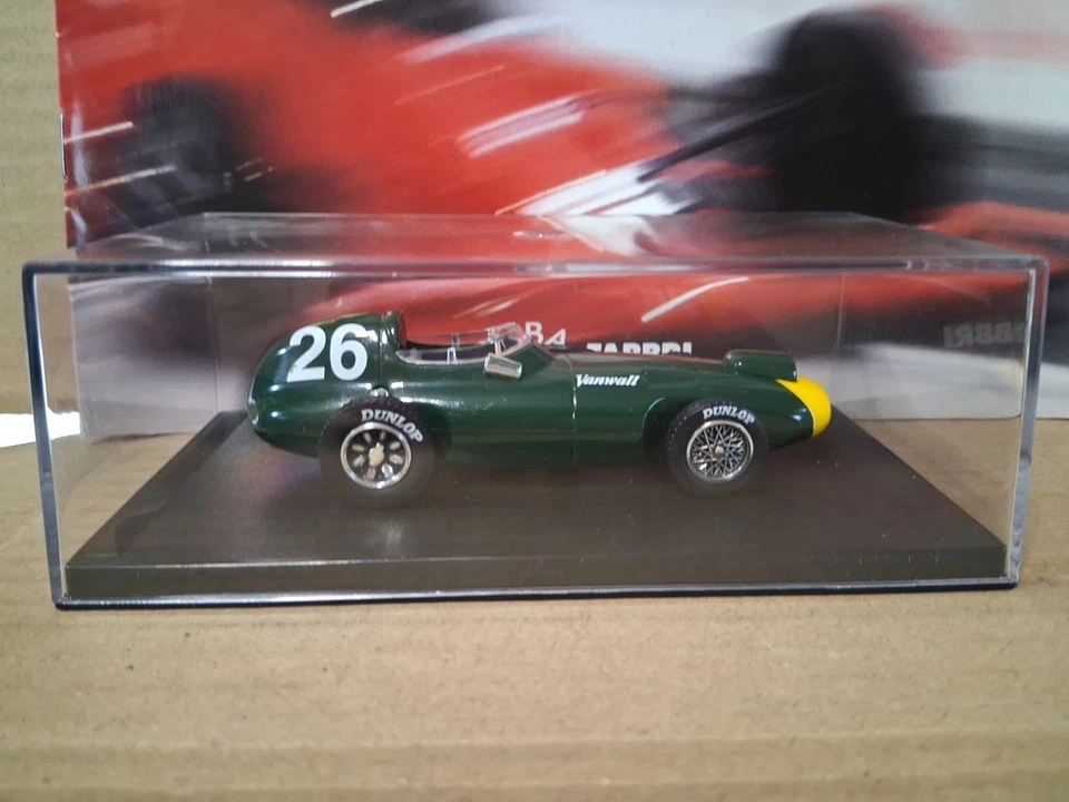 I Miti della Formula 1 sc 1/43 - Vanwall VW57 - 1957 + fascicolo editoriale - Immagine 4 di 4