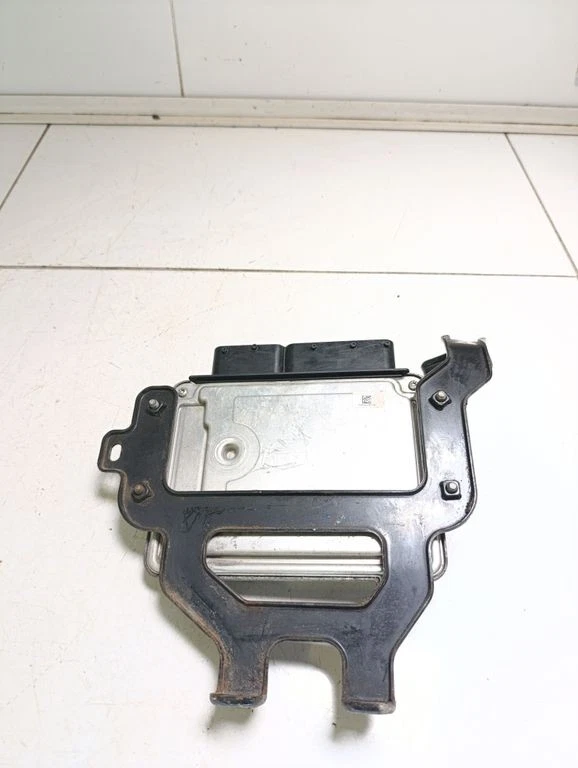 Centralina/modulo motore diesel Hyundai ix35 2010 391202A000 85kW BOS108389 - Immagine 2 di 4