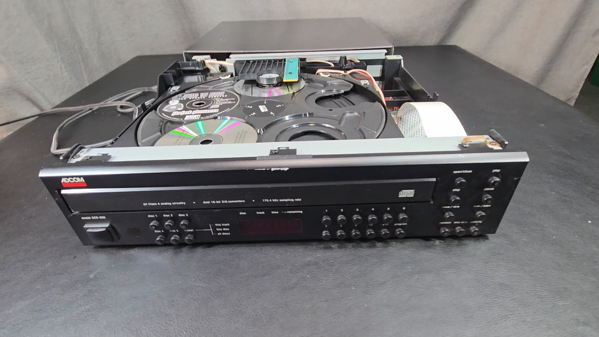 ADCOM GCD-600 5 Disc CD Player Changer Parts Repair VIDEO DEMO
