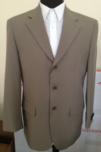 Men's Double Breasted / Single Breasted Style Tan Color, Comes with Pants - Picture 5 of 5