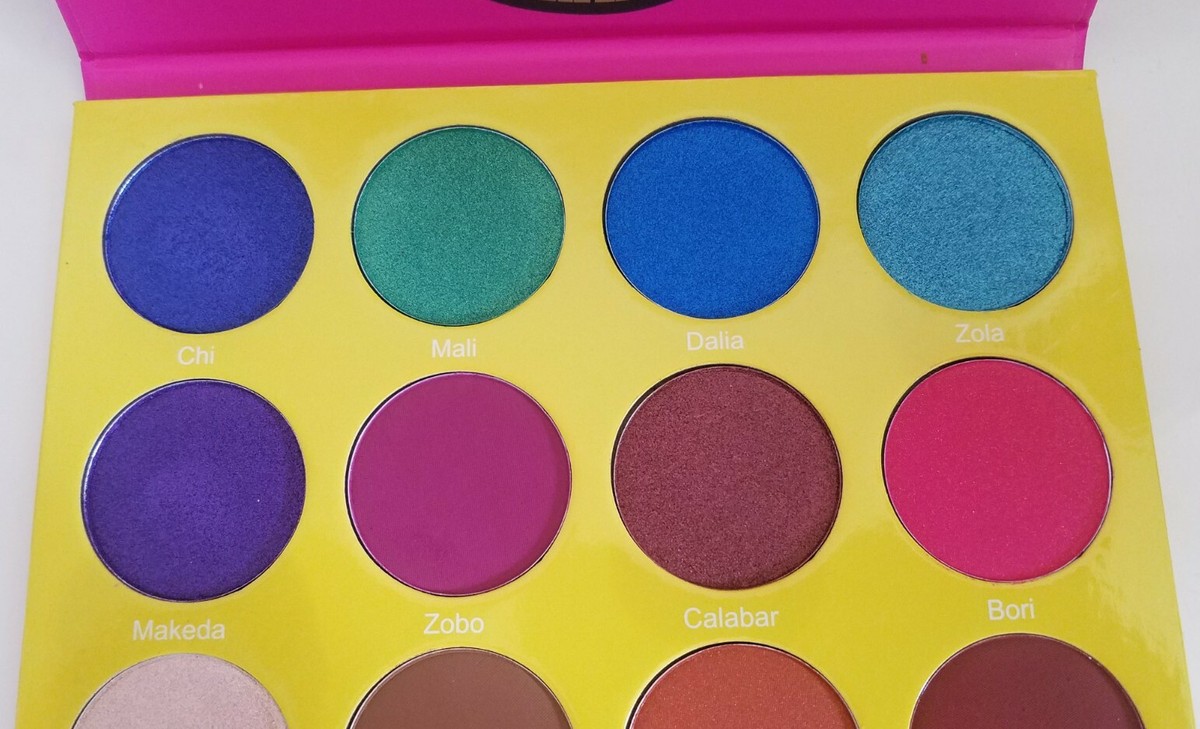 JUVIAS PLACE * The Masquerade LARGE Eyeshadow Palette * Full Size
