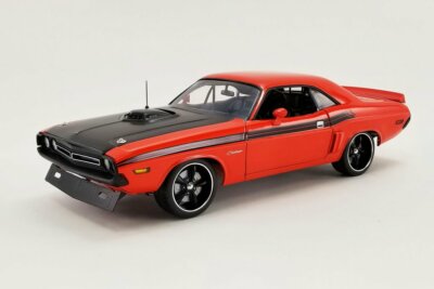 1971 DODGE CHALLENGER R/T STREET FIGHTER FIREBALL 1/18 scale DIECAST CAR ACME 