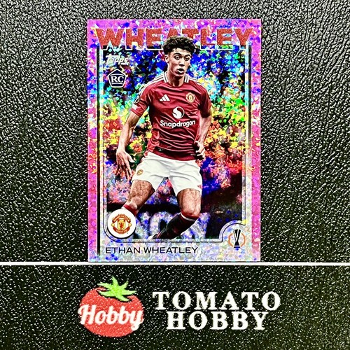 TOPPS UEFA CLUB COMPETITIONS 2024-25 RASMUS HOJLUND PINK SPARKLE REFRACTOR